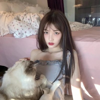 碧窗艳影